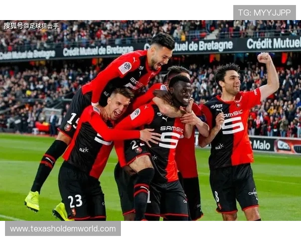 雷恩惨遭洛里昂大捷 索马诺率先破门 雷恩两人被罚下